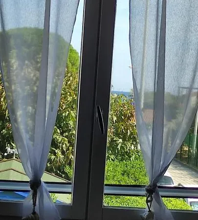 Bed & Breakfast Cote Plage, Apercu Mer, Proche Aeroport, Climatisees Et Parking Gratuit Hyeres