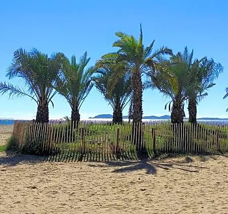 Bed & Breakfast Cote Plage, Apercu Mer, Proche Aeroport, Climatisees Et Parking Gratuit