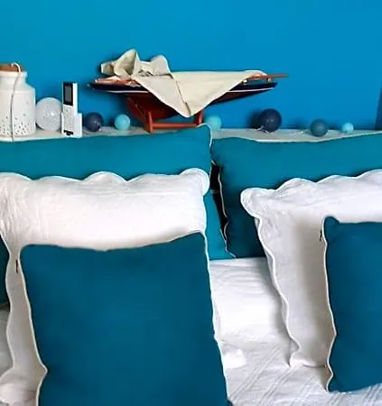 Cote Plage, Apercu Mer, Proche Aeroport, Climatisees Et Parking Gratuit Bed & Breakfast