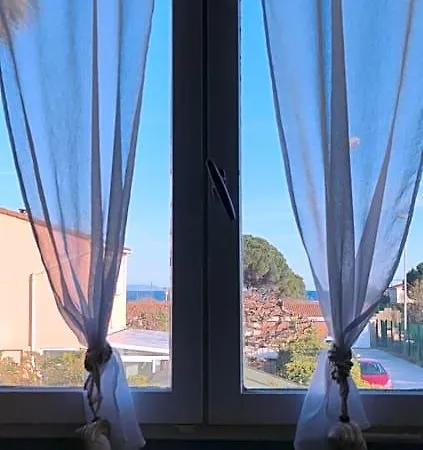 Bed & Breakfast Cote Plage, Apercu Mer, Proche Aeroport, Climatisees Et Parking Gratuit
